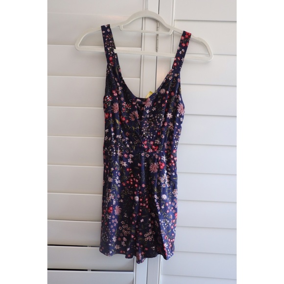 Cute American Eagle Romper! - Picture 1 of 5